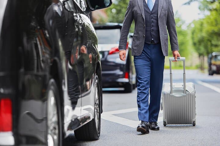 Private Transfer from Tokyo to Narita Airport