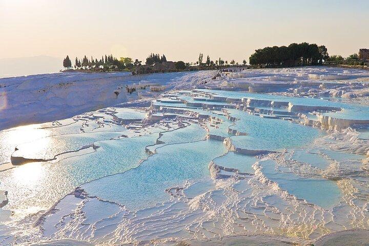 Heldagstur til Pamukkale og Hierapolis fra Kusadasi