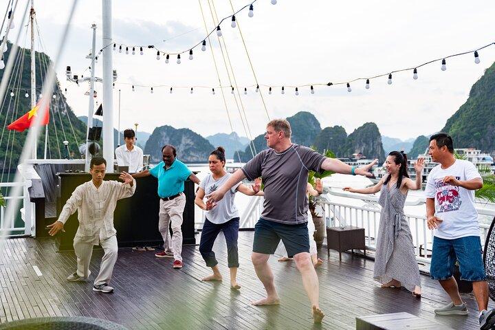 Hera Classic Boutique Cruise – Discover Halong Bay in 2 Days