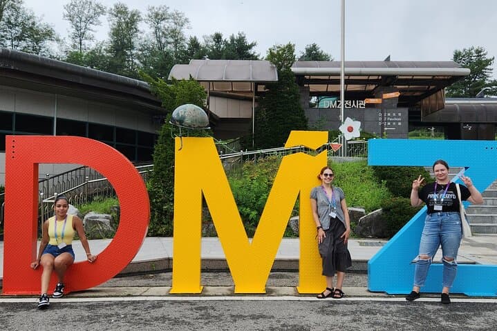 Private DMZ the 3rd Tunnel Tour from Seoul (optional Red Bridge)