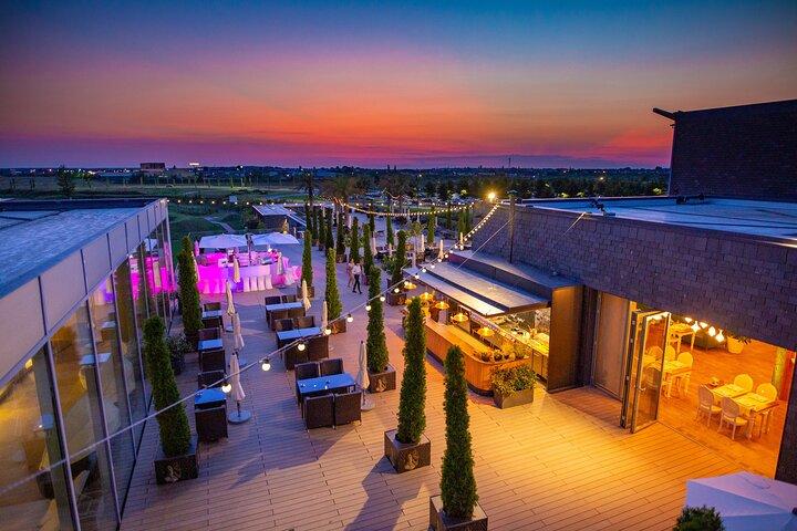 Therme Bucuresti : Transfer från skyttel