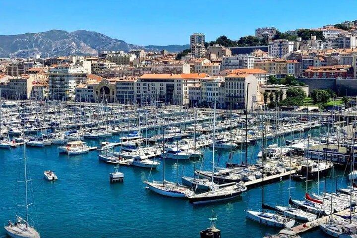 Private Driver in Marseille Airport – Transfers & Custom Tours