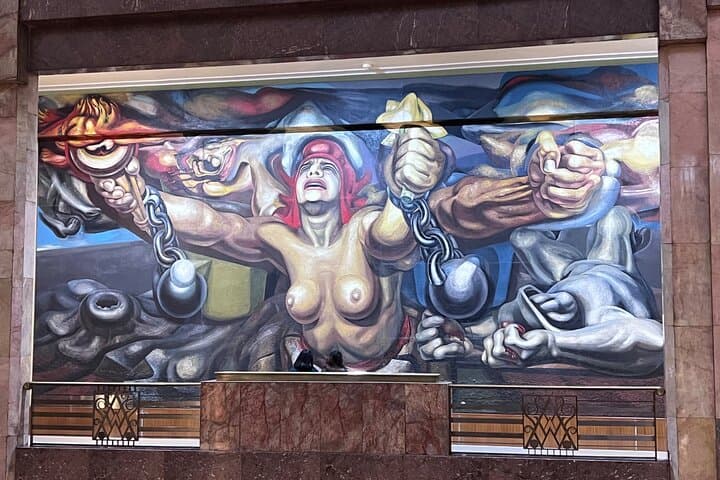 Exploring Mexican Muralism: A Journey through Bellas Artes Palace