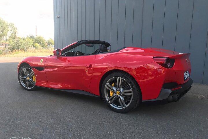 Test Drive da Ferrari Portofino em Maranello com vídeo incluído