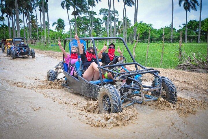 Passeio de Buggy em Punta Cana - Praia de Macao e Gruta do Rio