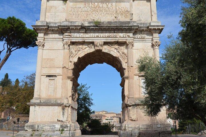 Tour por la Arena de Gladiadores del Coliseo y la Antigua Roma