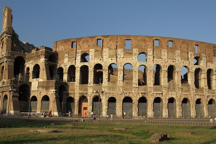 Tour por la Arena de Gladiadores del Coliseo y la Antigua Roma