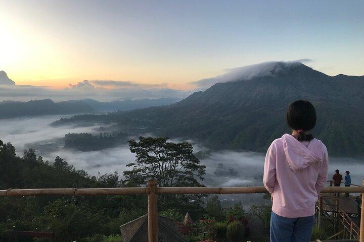 Mount Batur Sunrise Viewpoint och Natural Hot Spring Tour