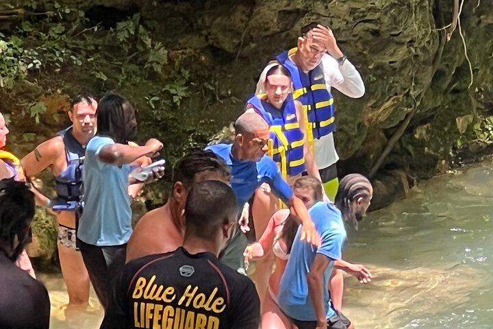 Privé Dunns River Falls & Bluehole-tour vanuit Montego Bay