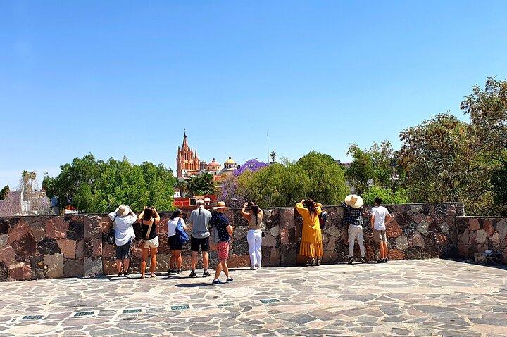 Recorrido Histórico a Pie : Descubre y Explora San Miguel (ES/EN)