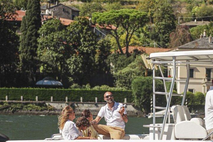 4 Hours Private Boat Cruise on Lake Como