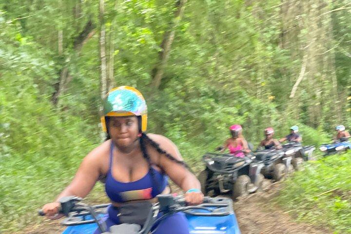 ATV- und Bambus-Rafting mit Transport ab Montego Bay