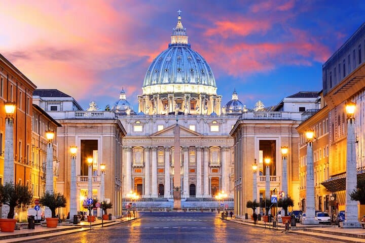 Skip-the-Line Entry Tickets: Vatican Museum & Sistine Chapel