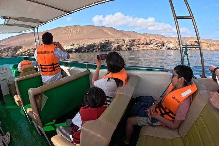 Explorando as Ilhas Ballestas a partir de Ica em mobilidade turística