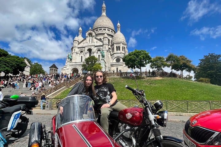 Private Sidecar Tour of Montmartre : Off the Beaten Path