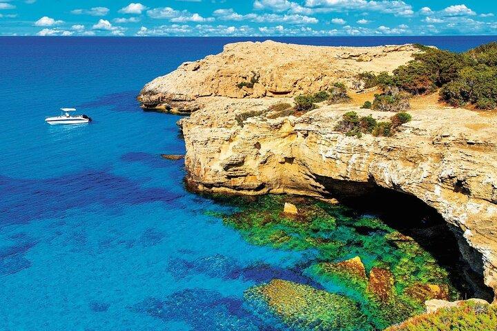 Thermen van Aphrodite, Latchi en Blue Lagoon Cruise Tour