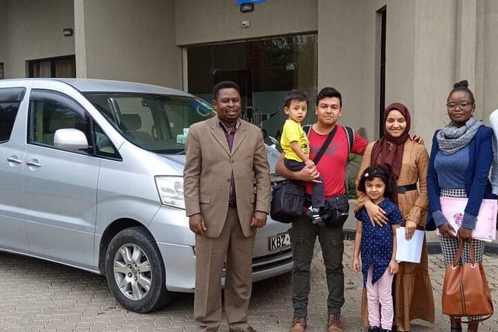 Private Airport Transfers To or From Nairobi Airports.