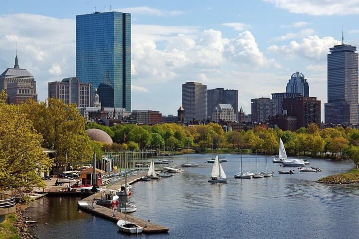 3-Day Niagara Falls,NY and Boston Tour from New York