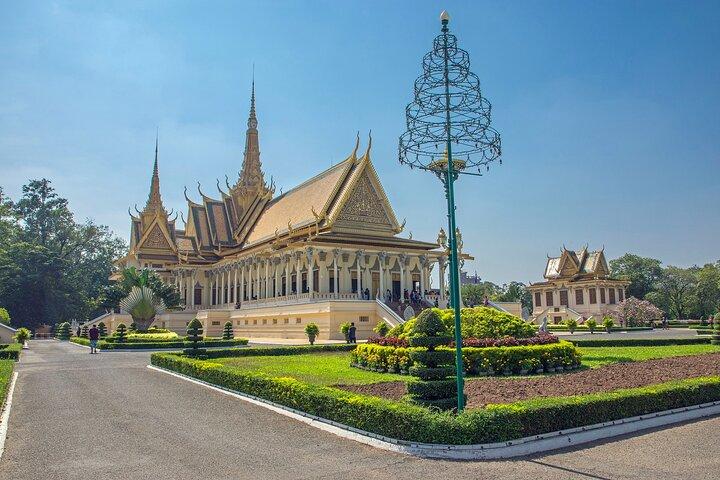 Phnom Pehn City Must See Highlight Guided Tour