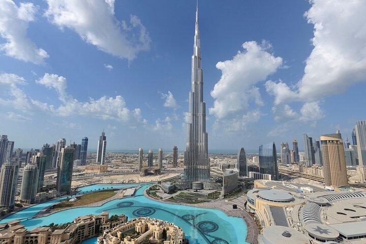 Burj Khalifa no topo e Dubai Frame com transferência privada