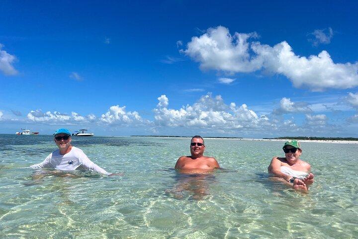 Key West Boat Experience — Nuota, sorseggia e prendi il sole!