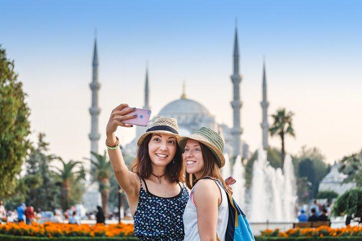 Topkapi Palace and Harem Istanbul Private Guided Tour