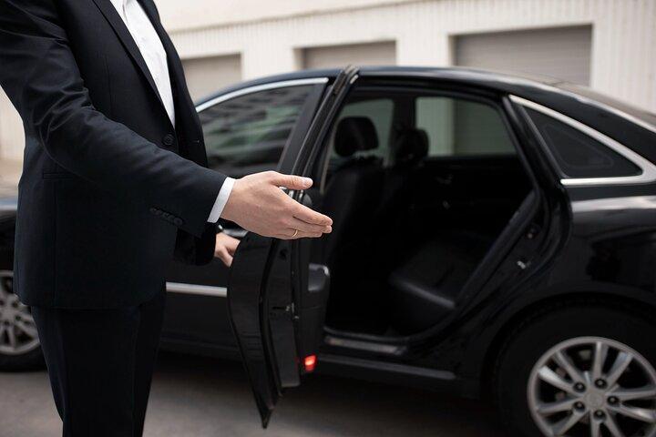 Taxi: Heathrow Airport To or From London
