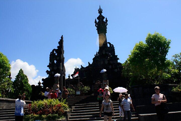 Private Half-Day Tour: Denpasar City Trip Packages