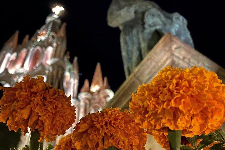 Dag van de Doden-wandeltocht in San Miguel de Allende