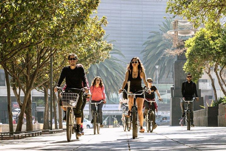 Santa Maria la Rivera, Bites and Bikes Tour