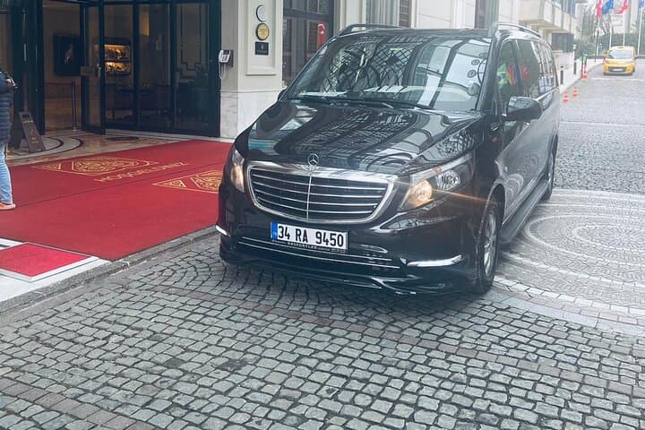 İstanbul Airports Transfer Services (Ceyhan Arslan Travel Agency)