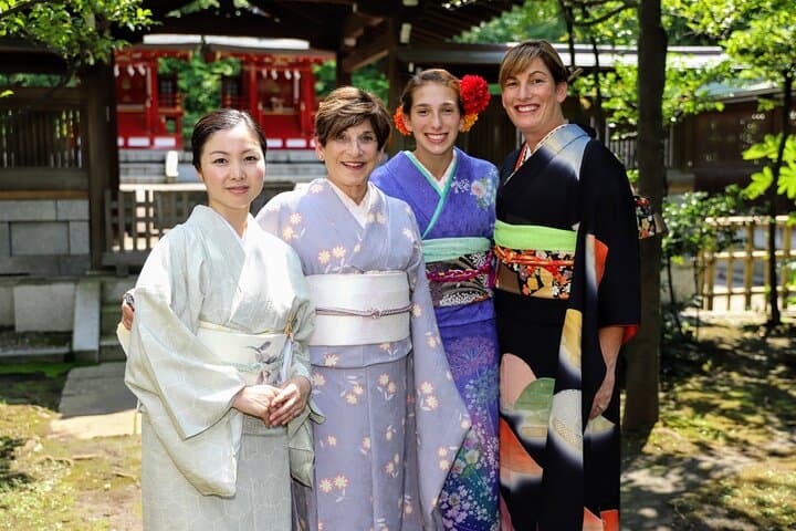Classic Kimono Experience in Tokyo