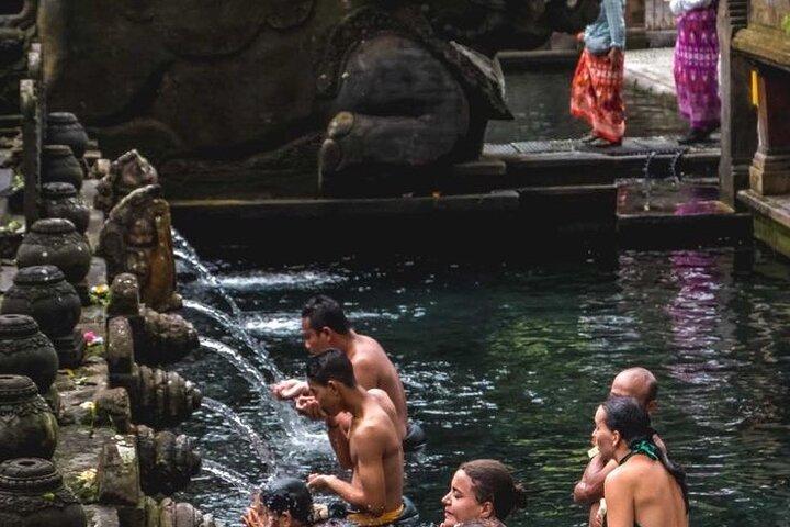 Hoteller i nærheden af Ubud Most Iconic Waterfall Swing and Water Temple