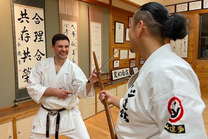 Fordern Sie Karate-Erlebnis heraus