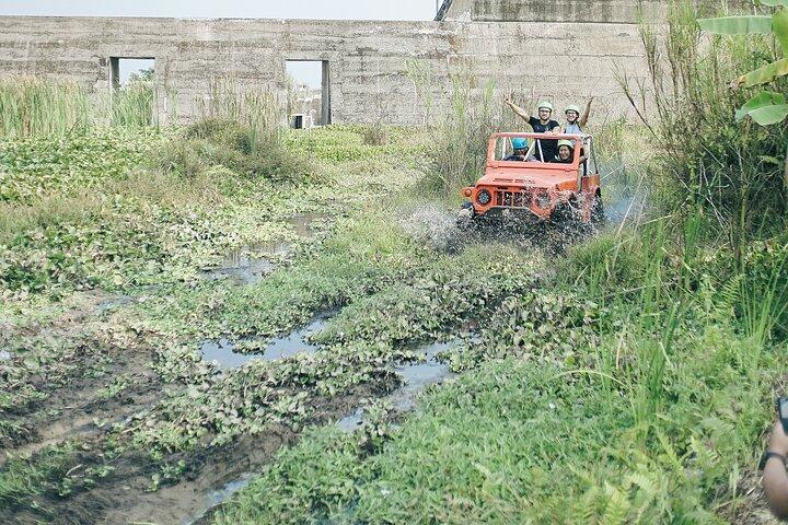 Jungle Jeep Adventure i Merapi