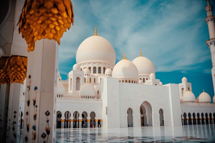 Abu Dhabi Grand Mosque Tour With Louvre Museum Tickets