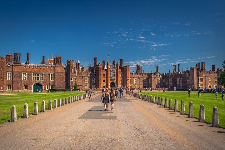 Privat skip-køen-tur til Hampton Court Palace i London