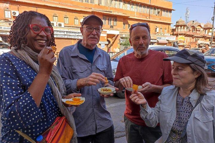 „Jaipur Cultural Walk: Entdecken Sie das Leben hinter den rosa Mauern“