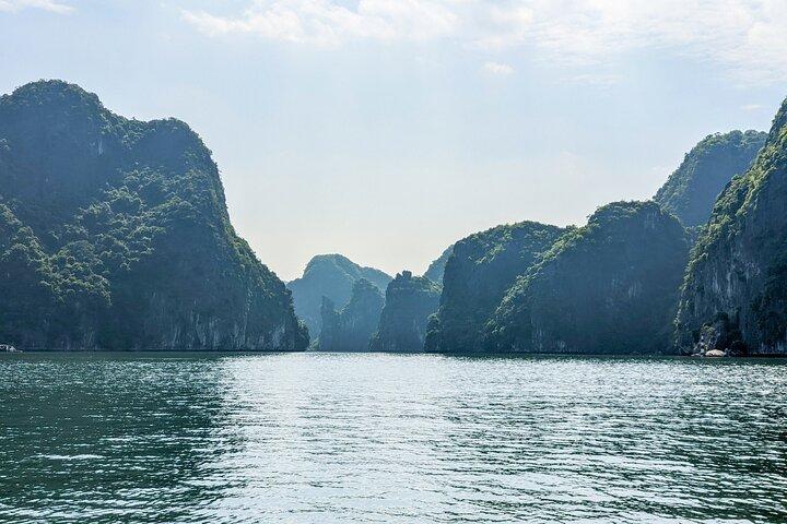 Tour di un giorno della baia di Lan Ha da Ha Noi - Crociera Daiichi (VIP1)