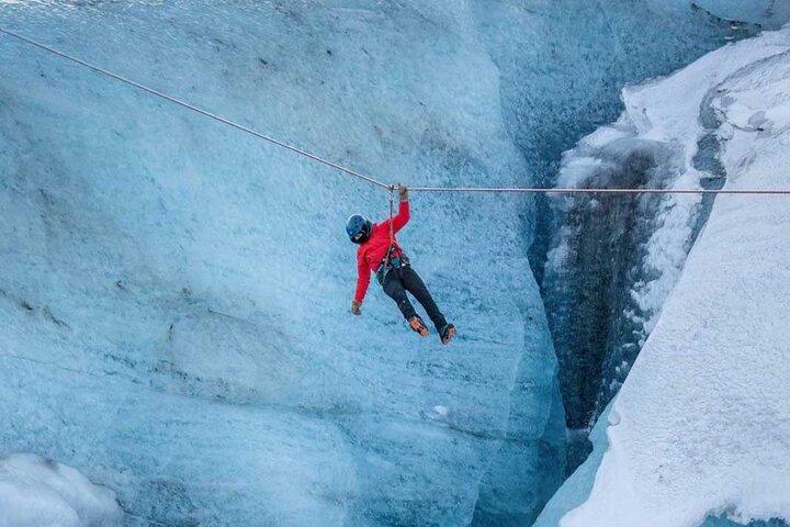 Zip Line och Glacier Adventure