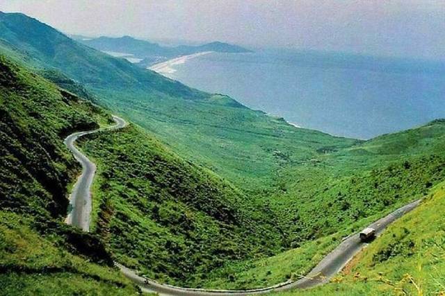 Hai Van Pass