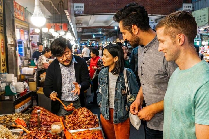 3 Hour Private Dubai Food Tour with Free Tastings