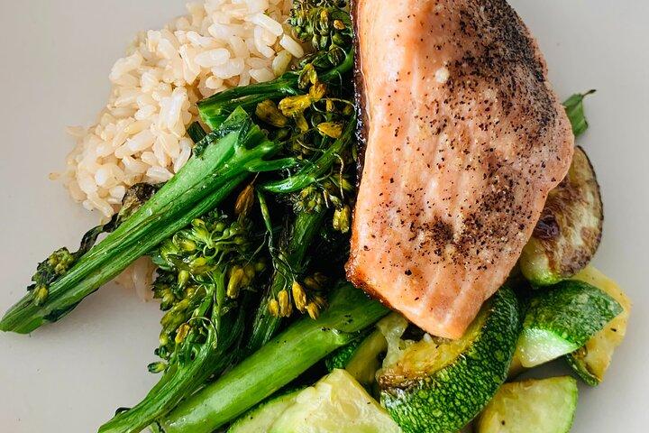 Aula particular de culinária em Seattle com um chef em sua casa