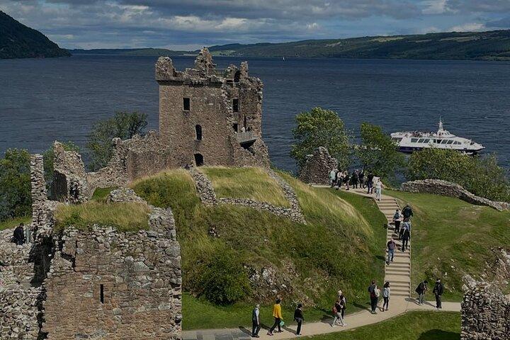 Excursão ao Lago Ness e Outlander saindo de Inverness