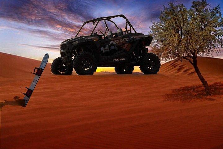 Buggy Polaris 1000CC a 2 posti con giro in cammello e sci sulla sabbia