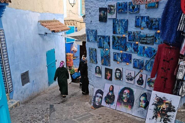 Envejs delt overførsel fra Chefchaouen til Fes