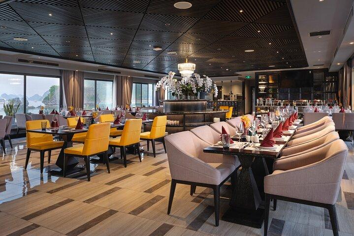 Discovery Halong Lan Ha Bay Groupe pour 2 adultes
