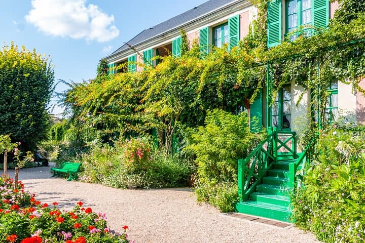 Giverny Monet's Gardens Entrance Ticket with Transport from Paris