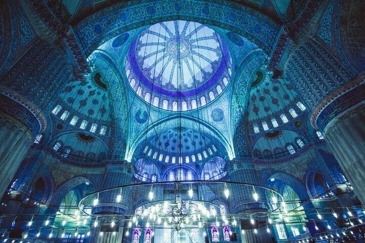 Best Istanbul tour with private guide by skipping ticket line