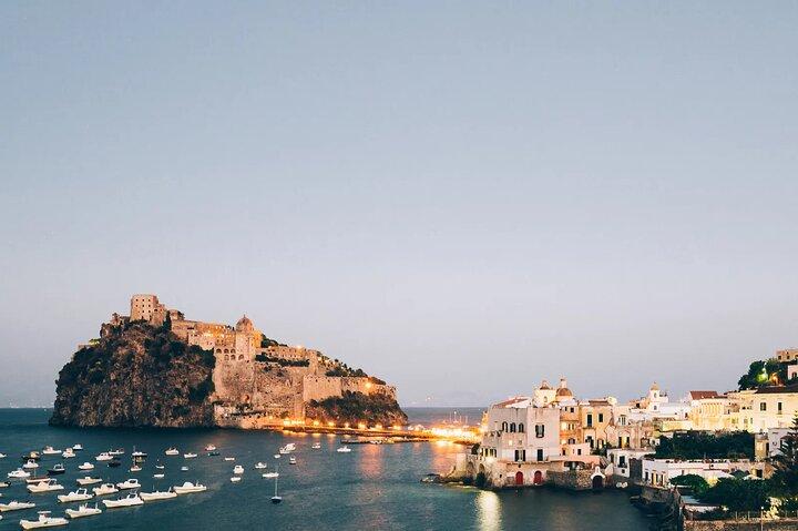 Excursão privada de barco de Ischia a partir de Positano: excursão de um dia inteiro